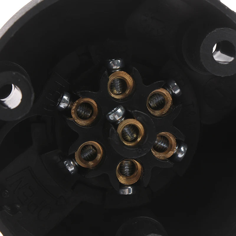 12V 7 Pin Round Standard European Car Plug Connector Plastic 7 Pin Socket Plugs For Trailers RVs Car Accessories