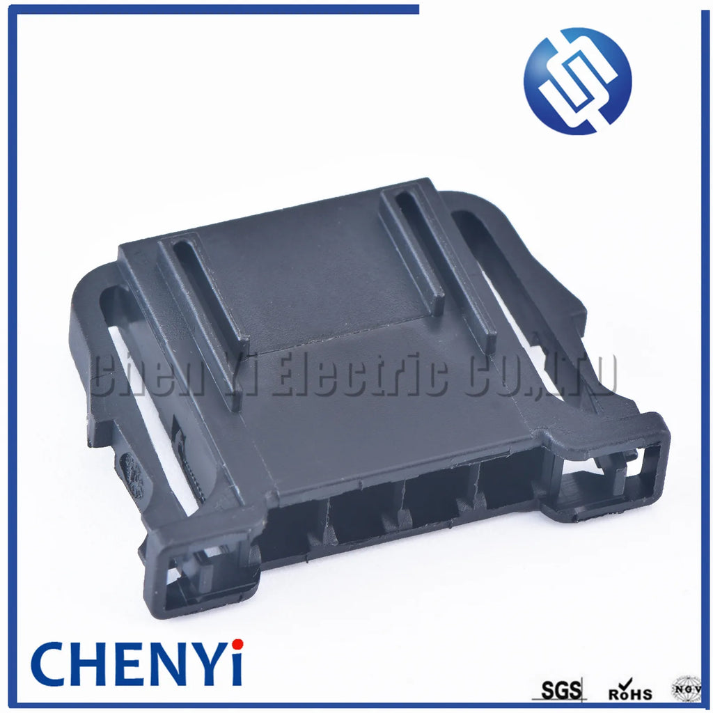 4 Pin 4D0972704 Car Door Horn Sockets Automotive Brake Light Turn signal Light Switch Plug Connector 4D0 972 704