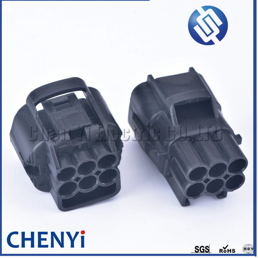 6 Pin Accelerator Throttle Pedal Plug Electronic Light Lamp Socket trailer Connector 7283-7062-40 7282-7062-40 For Toyota Kia