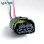 Non-destructive modification of BMW 3 Series, 5 Series 320, 325, 520, 525LI horn wiring harness plug