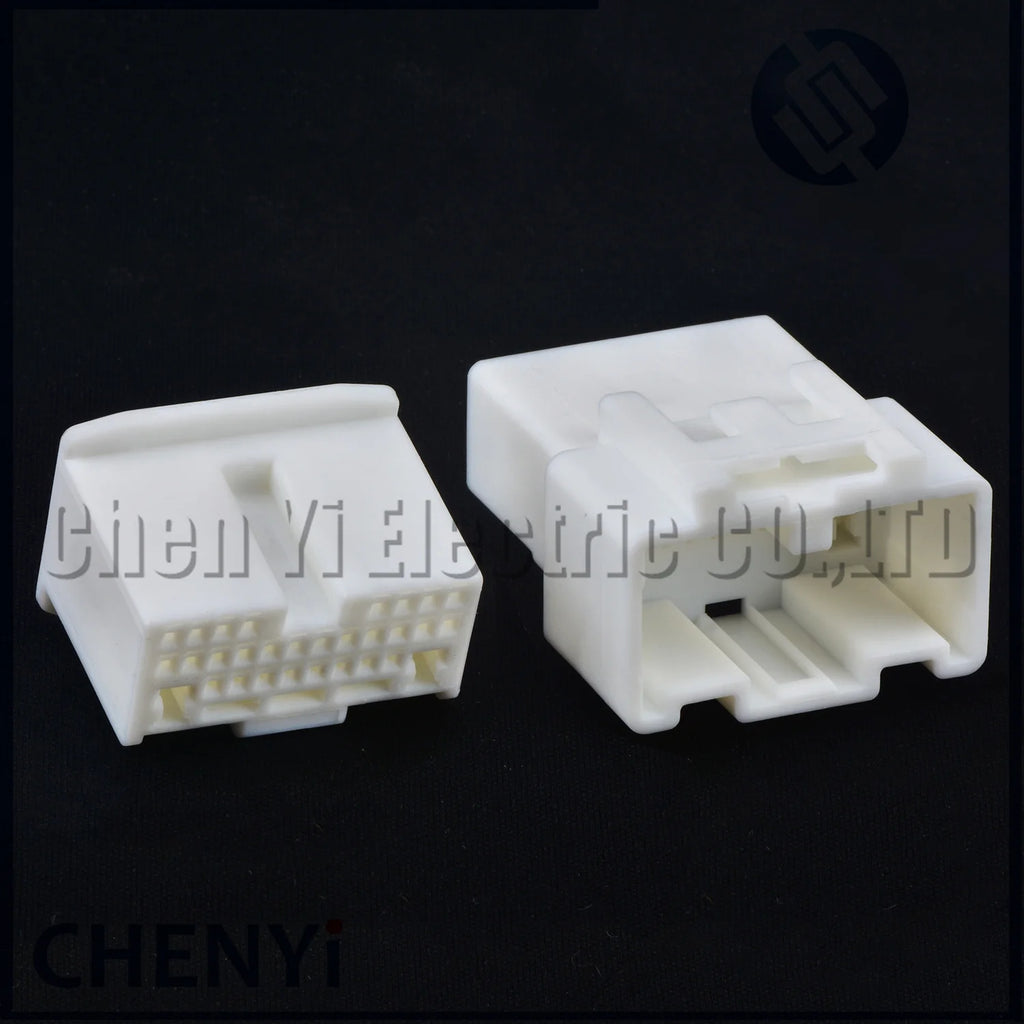 30 Pin Automotive connector engine control Computer board 89661-0DL80 ECU Wire harness plug 1318758-1 90980-12151 For Toyota
