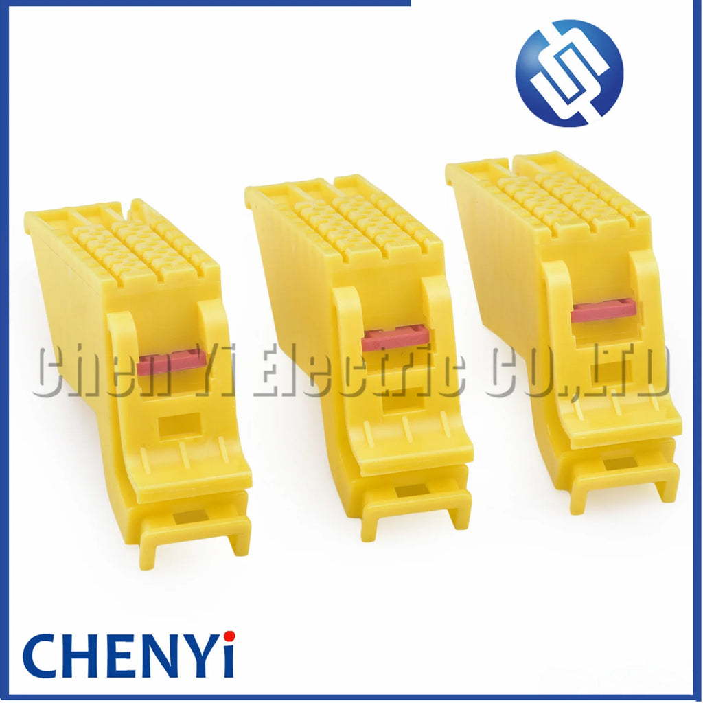 18 Pin Automotive connector Car Truck chassis harness plug 14948568613 14783568613 14708562621 14709568613 For HOWO Sinotruk T7