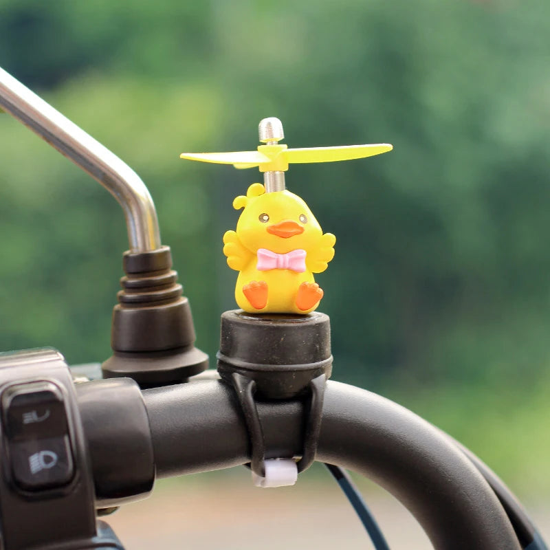 1Pcs Cute Little Yellow Duck Motorcycle Riding Handlebar Decoration Toy With Propeller Bike Moto Driving Ornaments