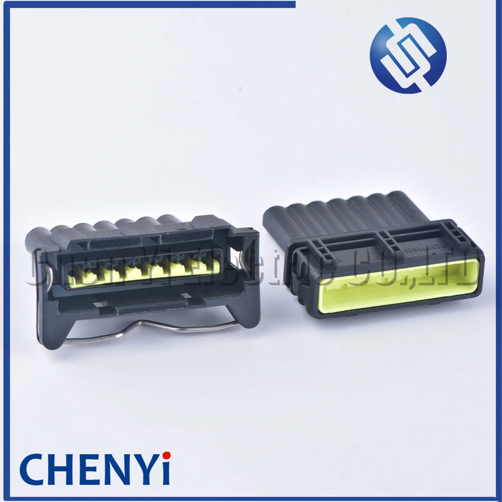 7 Pin male or female 3.5mm series Engine Plug Automotive Waterproof Wire Sockets Connector 1111700735GC001 325971921
