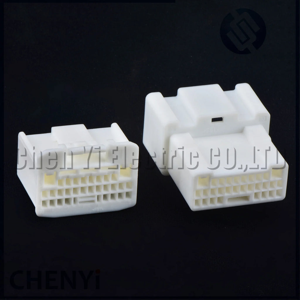 30 Pin Automotive connector engine control Computer board 89661-0DL80 ECU Wire harness plug 1318758-1 90980-12151 For Toyota