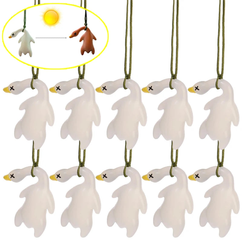 10/1PCS Cartoon Cute Anime Color-Changing Roast Duck Pendant Diy Kawaii Car Accessories Keychain Back Packaging Accessories Gift