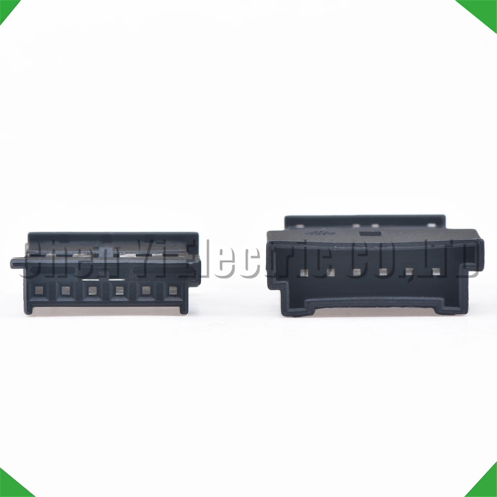6-Pin Wire Harness Harness Automotive Trunk License Plate Light Connector Steering wheel