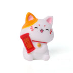 Car Japanese Lucky Cat Ornaments Car Dashboard Center Console Cute Resin Maneki-Neko Auto Interior DIY Decoration Accessories