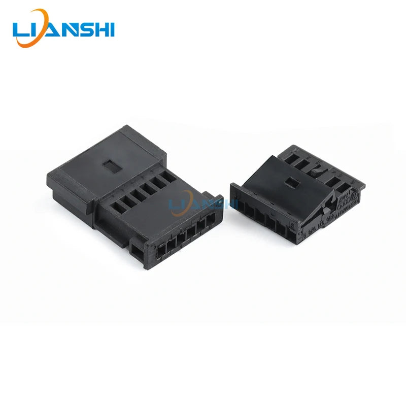 1-1241370-3 Male and female 1-1703874-1 Applicable to Mercedes-Benz atmosphere light button BMW tweeter 6-hole harness plug