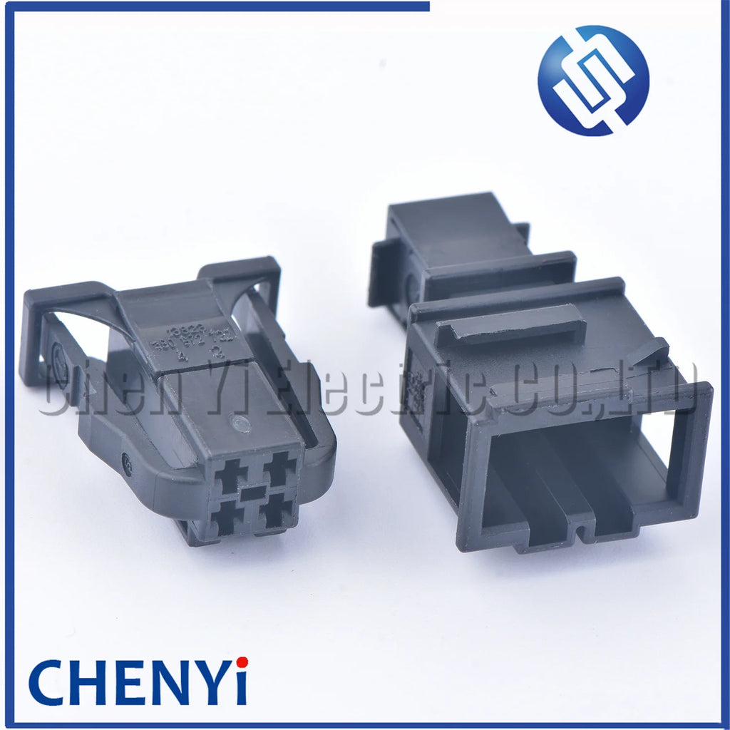 4 Pin Car Taillight Plug 3B0972732 3B0972722 Auto Electrical Wire Connector Socket 3B0 972 722 3B0 972 732