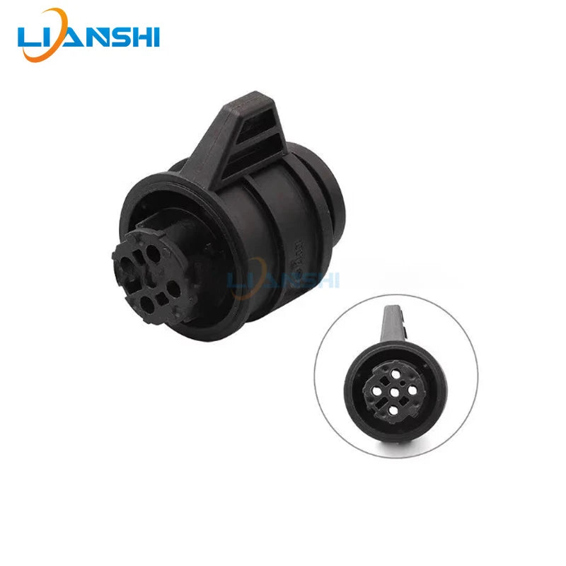 10017831 is suitable for the transmission engine wiring harness connector DJ7057C-1.5-21 of Mercedes-Benz and BMW automobiles