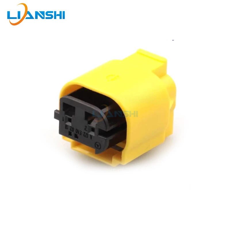 Applicable to BMW 1/3/4/5/7 series X3, X5, X6, F20, F21, F22, F35, F30 hood lock plugs and engine hood plugs