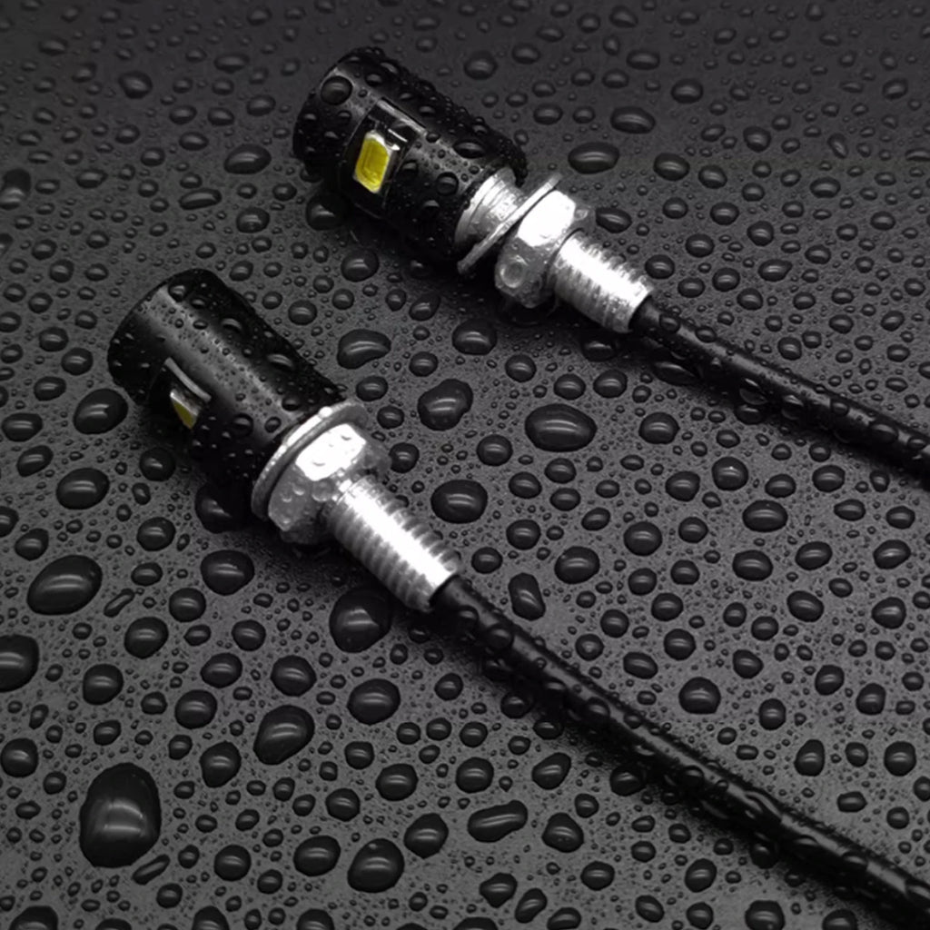 Mini Turn Signal Eagle Eye Shape Tail Rear Light Brake Fog Lamp Bulb Motorcycle Signal Lamp LED License Plate Light Accessories