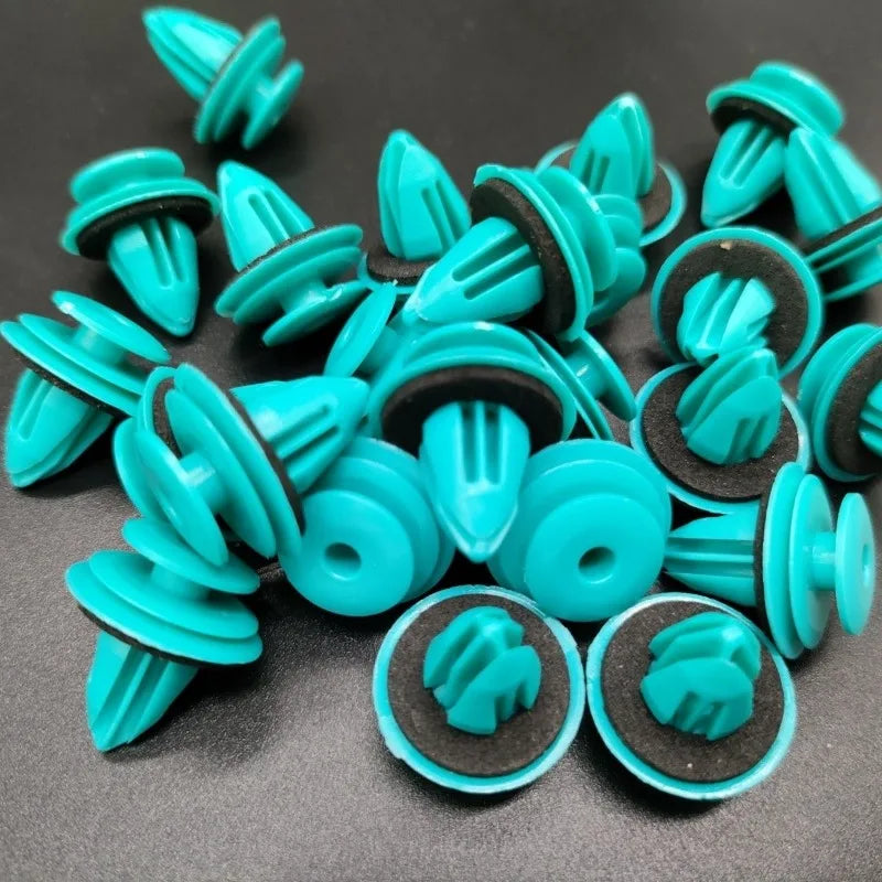 Green Nylon Retaining Clip for Toyota Bumper Door Buckle Car Interior Accessories Auto Vehicle Retainer Fastener Rivet 40/20pcs