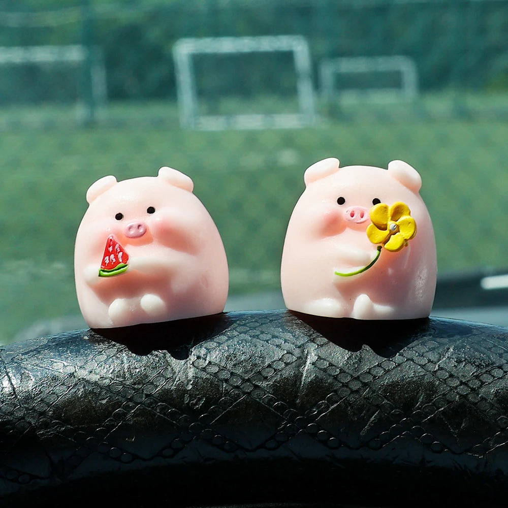 Car Mini Pig Ornaments Auto Center Console DIY Decoration Pendant Cartoon Resin Piglet Home Figurines Miniatures Desktop Decor