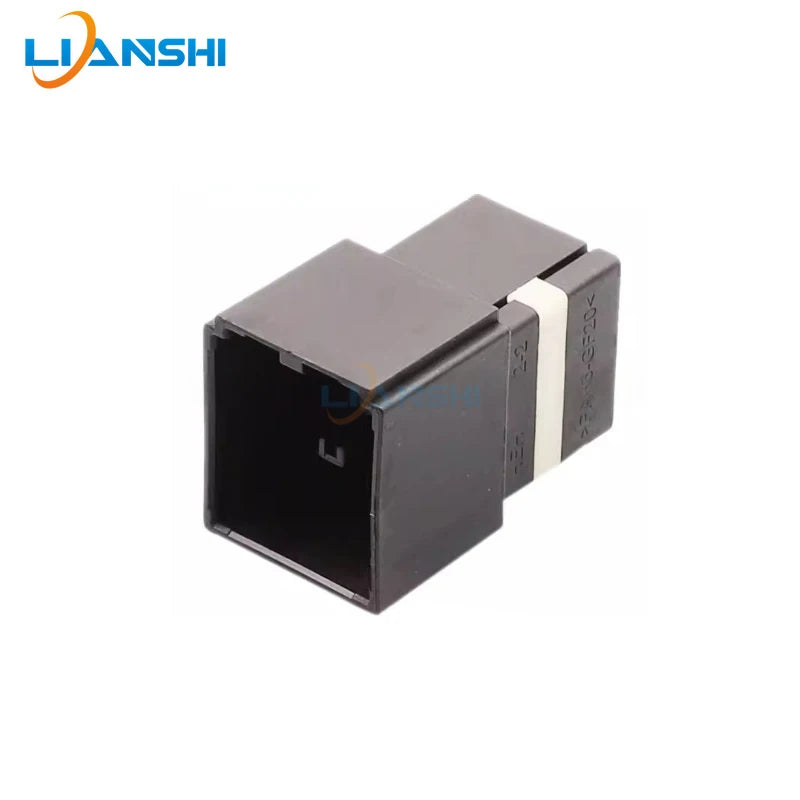 160014-0004 Applicable automotive wiring connector plug containing terminal DJ7281B-0.5-1-11/21