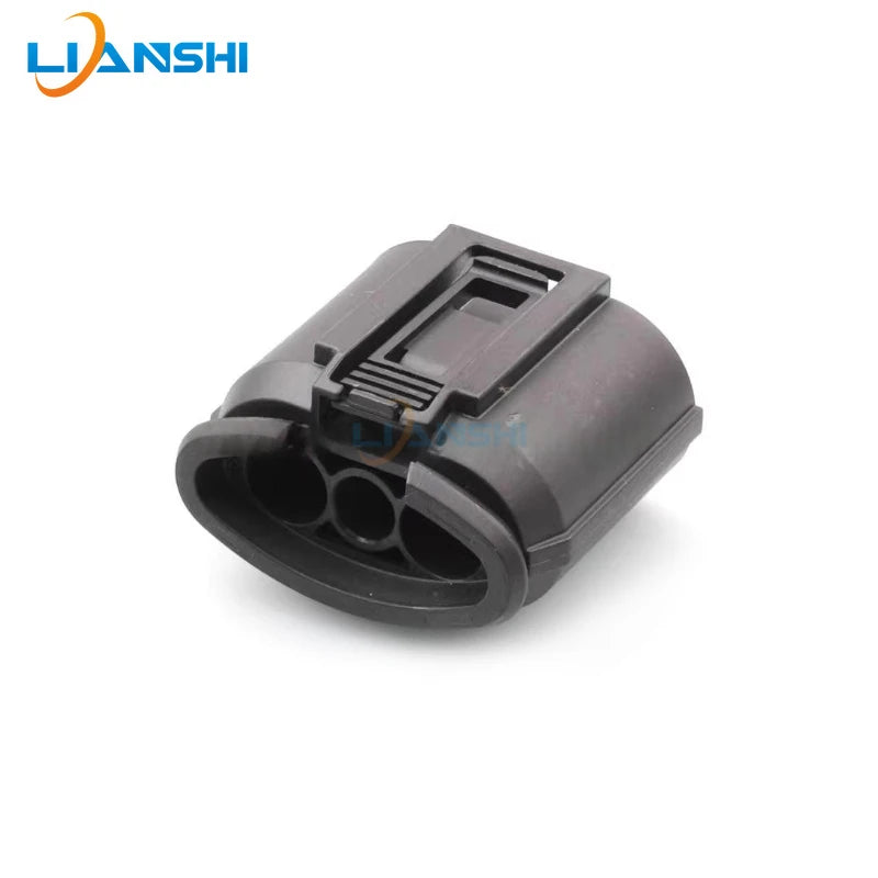 DJ7031-2.8-4.8-21 is suitable for 3P BMW 1 Series and 3 Series rear brake caliper handbrake motor wiring harness plugs