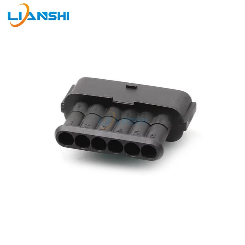 7283-1968-30 is suitable for J6 throttle sensor plug, Toyota Mitsubishi throttle and throttle pedal plug