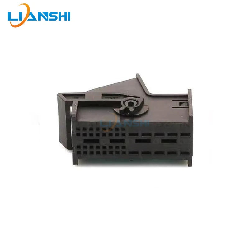 DJ7423-0.7-2.8-11/21 is suitable for BMW 42P black female shell automotive wiring harness plugs and automotive connectors