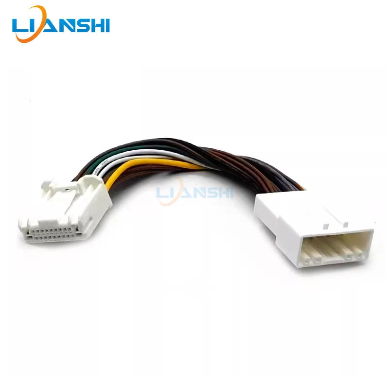 This product is suitable for the original Nissan car CD large screen navigation power horn male and female extension conversion