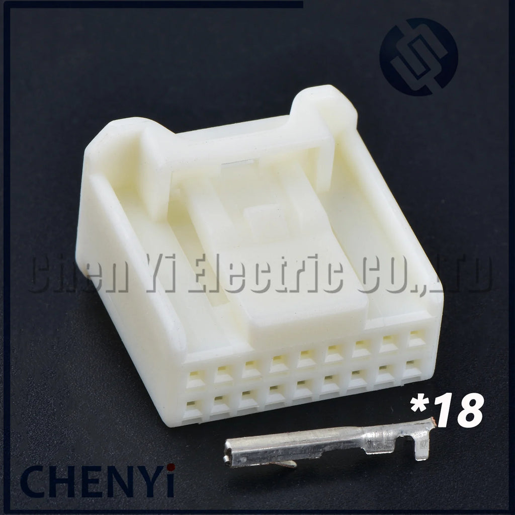 18 Pin car multimedia navigation audio CD host plug 90980-12412 90980-12411 for Toyota Nissan Honda Mazda With Pins