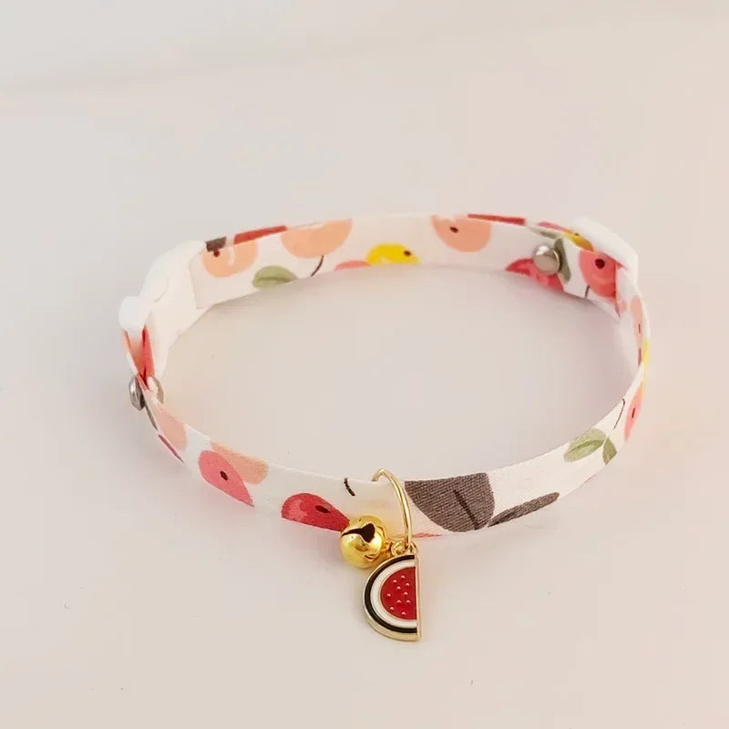 Pet Collar Candy Color Avocado Pendant Cat and Dog Safety Necklace Amagi