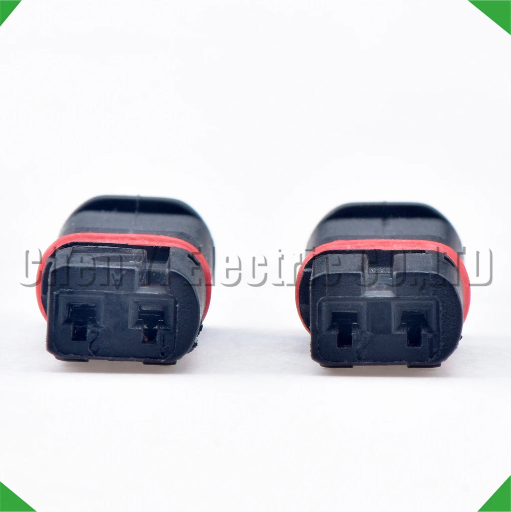 2-Pin Auto Connector Automotive Connector Signal Light S1000R Handle Camshaft crankshaft