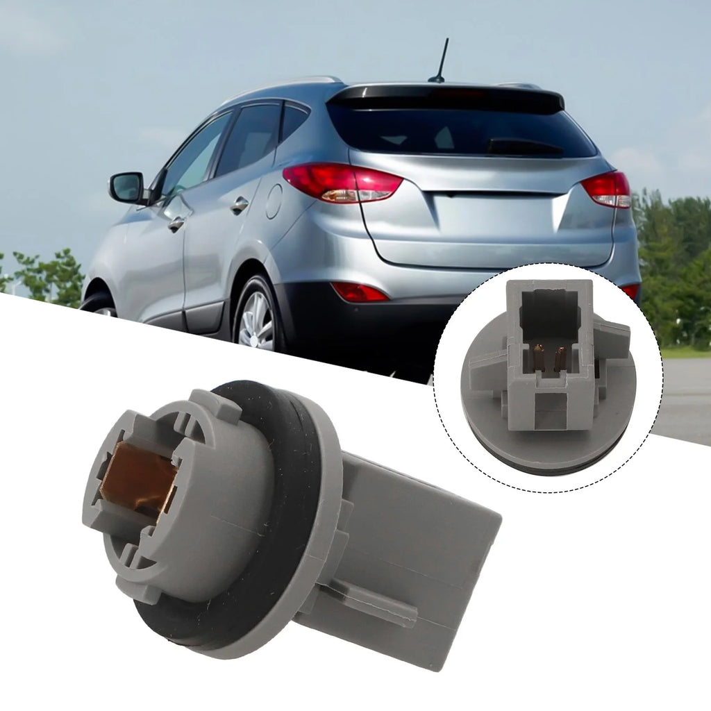 1Pcs License Plate Light Adapter Bulb Socket License Plate Lamp Holder For Hyundai 925013A000 Number Plate Lamp Holders