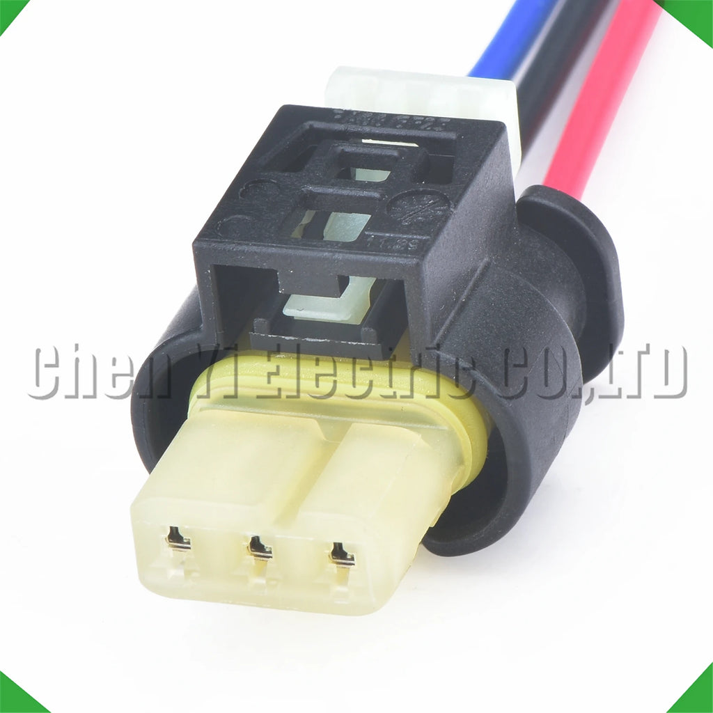 3 Pin Auto Connector reversing radar camshaft sensor Plug 805-121-522 805-121-523 805-1...
