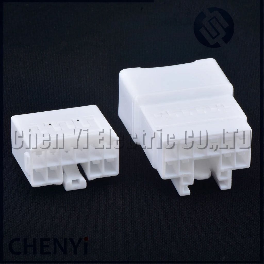 10 Pin Auto connector Car amplifier CD player Wire harness plug 7283-1100 MG651056 MG641059 90980-10801 6240-5196 For Toyota