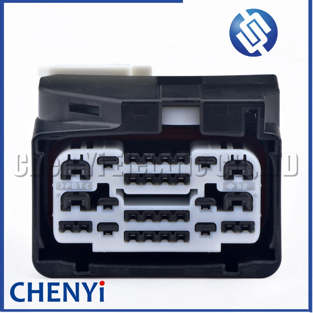 30 Pin Automotive waterproof connector Engine gearbox Computer board Front bumper plug 6189-8168 with Pins