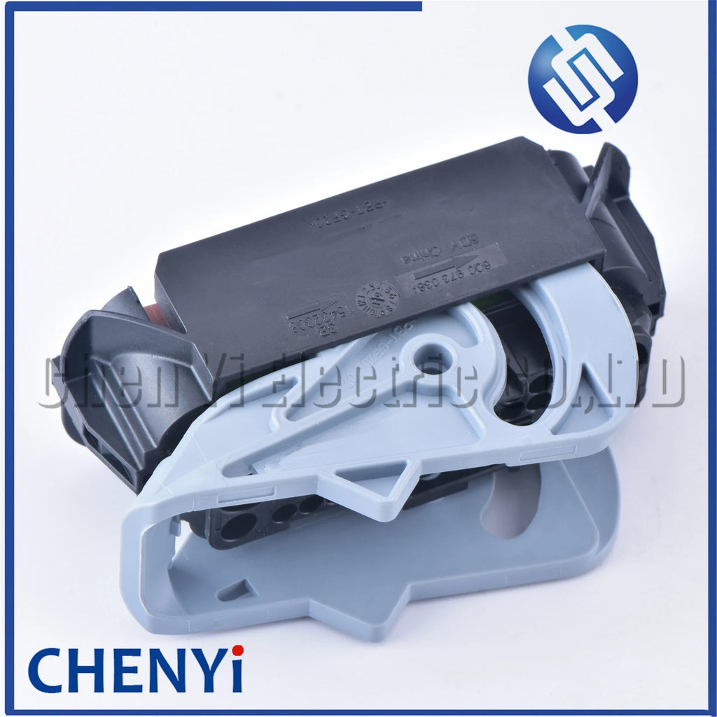 38 Pin Position Automotive waterproof connector ECU wiring harness plug 6Q0973038A 13598002 15432308 6Q0 973 038