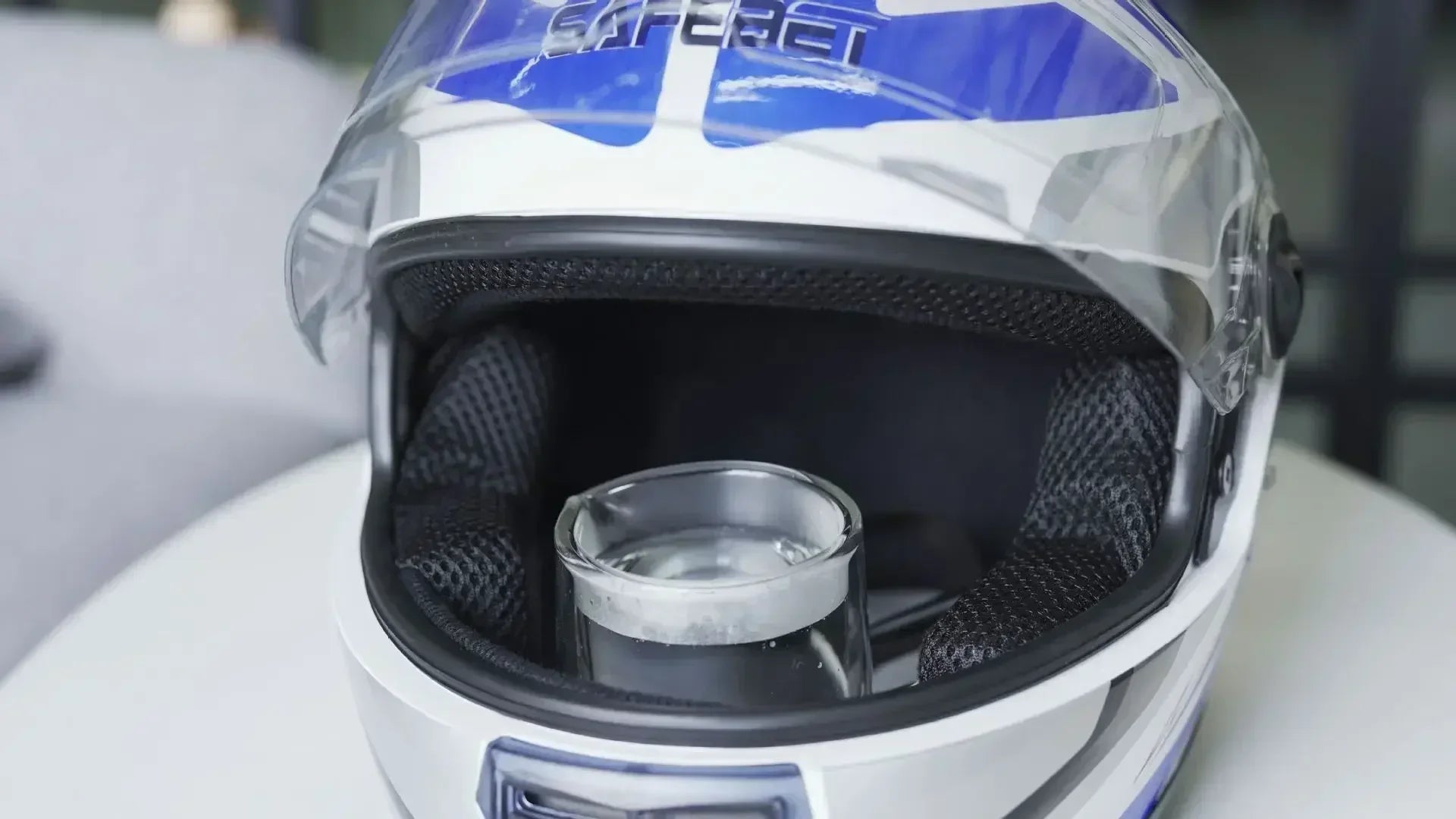 Crystal-Clear Helmet Anti-Fog Film–Nano Rain-Repellent Visor Shield for Day/Night Riding, Zero Distortion, Easy DIY Application