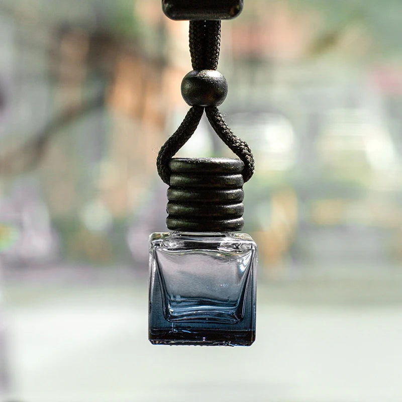 1Pcs Dyed Square Cap Black Cap Empty Bottle Car Essential Oil Diffuser Fragrance Air Freshener Scent Perfume Bottle Ornament