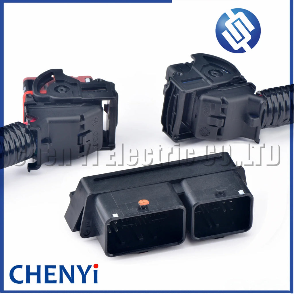 32 Pin 48 Pin Oil circuit controller air rail controller ECU computer board harness plug socket 502226 502225 For Suzuki Alivio