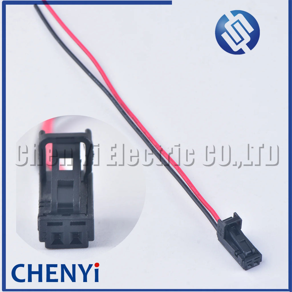 2 Pin car Door Lamp Interior LED Light Speaker Connector Plug Pigtail 4B0971832 4E0972575 4B0 971 832 4E0 972 575