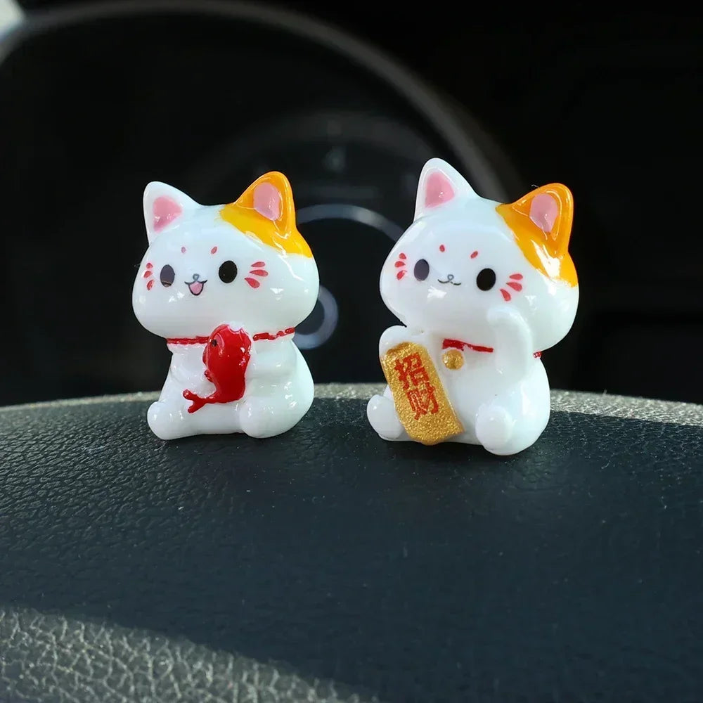 5/7pcs Mini Lucky Cat Car Ornaments Cute Simple Fortune Cat Figurines Realistic Lovely Micro Landscape Ornament Garden Landscape