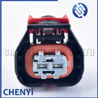 2 Pin Automotive connector Fuel injector plug brake pump motor plug 1928405522 1928A00517 1 928 A00 517 For Buick Opel