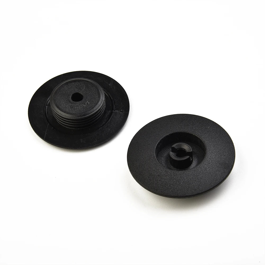 2Pcs Car Floor Mat Fasteners Holders Fitting Clips For Maserati For Ghibli For Ferrari Car Floor Mat Carpet Fixing Clips
