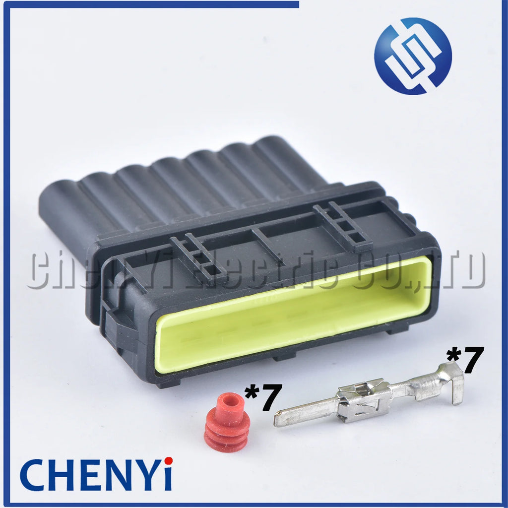 7 Pin male or female 3.5mm series Engine Plug Automotive Waterproof Wire Sockets Connector 1111700735GC001 325971921