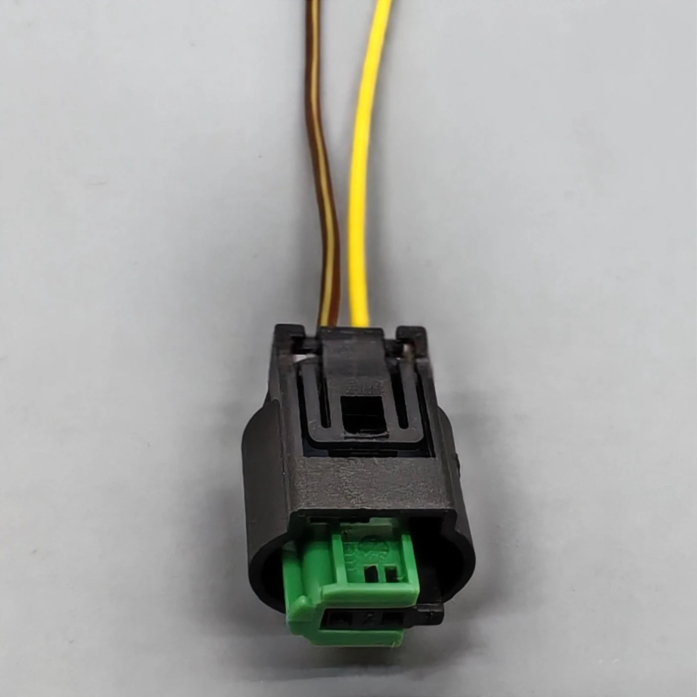 Applicable to BMW 1, 2, 3 Series, 4, 567 Series, X1, X2, X3, 4X5, X6, Z3, Z4 MINI outdoor temperature sensor wiring harnesses