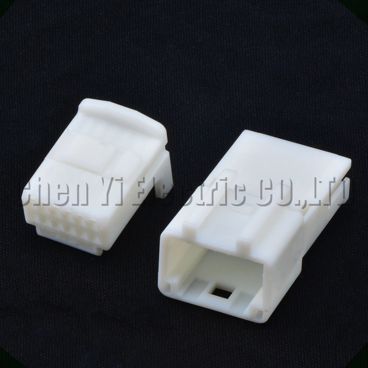 12-Pin Auto Connector Automotive connector vehicle central control cable harness socket