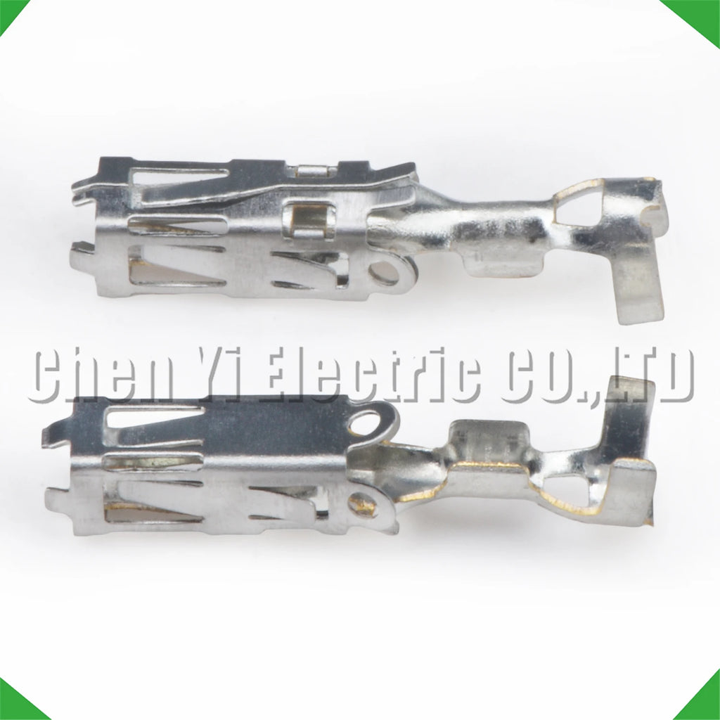 Auto Connector Connector Female Crimp 7814125-1 Sheath Automotive Connectors harness