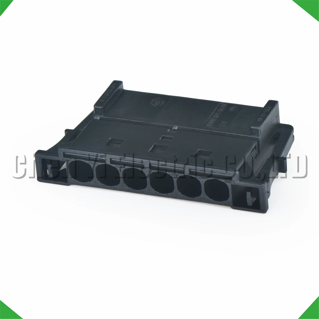 6-Pin Auto Connector Connector Automotive Connectors central locking Benz tail light