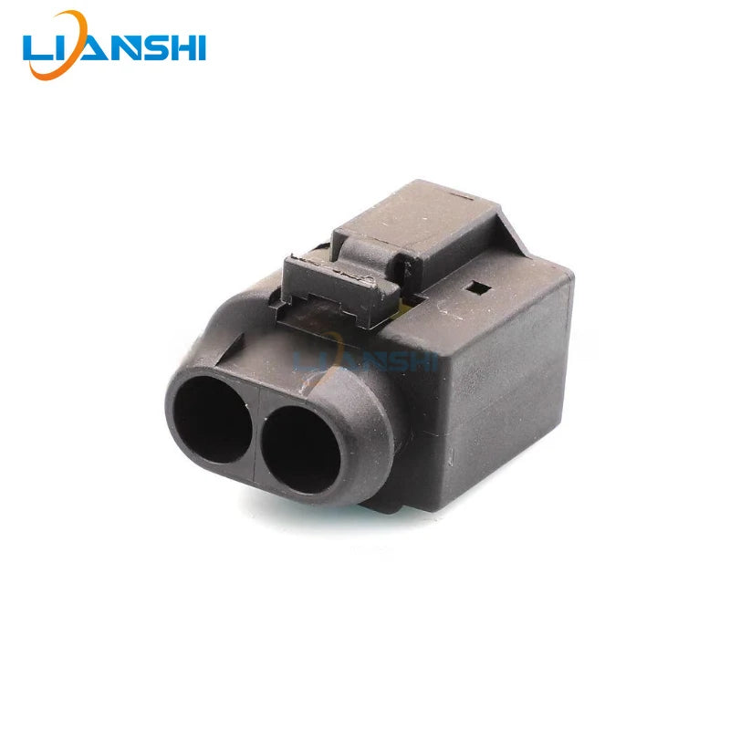 7514237-02/50290060 Applicable to Mercedes-Benz AMK Audi air pump power supply drying tank wiring harness plug DJ7026H-3.5