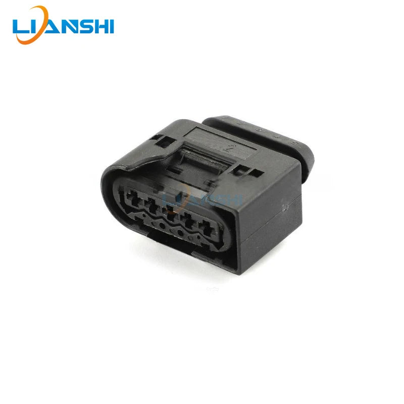 Suitable for the old Mercedes-Benz 5p connector W212, E200, E260 high-voltage package ignition coil harness plug 09441511