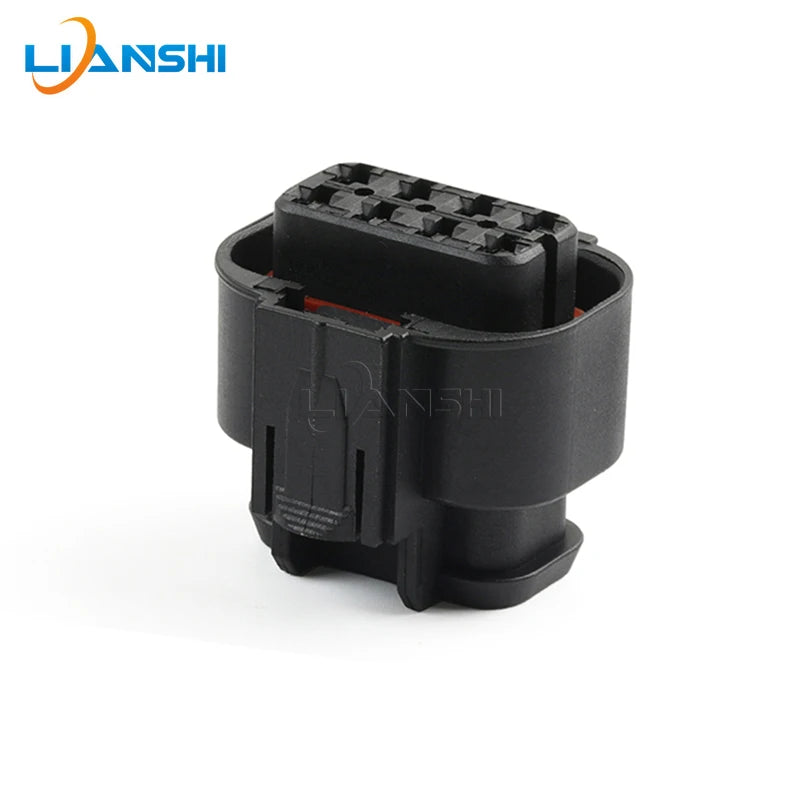The plug housing with terminal 2109441-2 is suitable for the PTC water heater assembly of BYD air conditioning pump for new ener