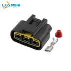 QLW-A-B3F-B High current Automotive Electronic fan 3-hole wiring harness plug DJ70320YB-6.3-11/21