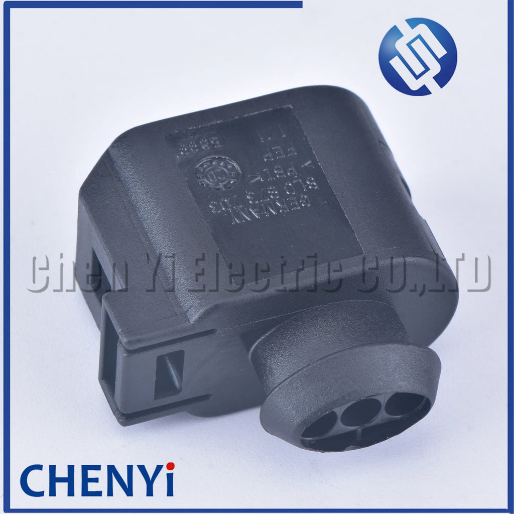 3 Pin 1.5mm female camshaft adjuster plug 8L0973703 Automotive waterproof connector 8L0 973 703