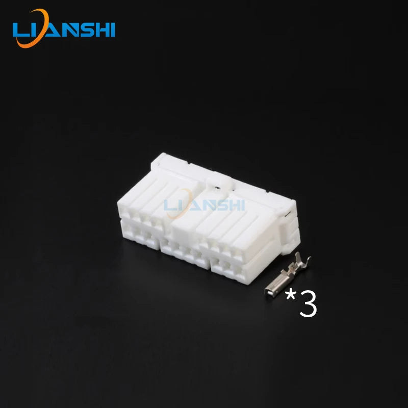 173853-1 174935-1 Suitable for car modification one-button start plug 18p connector with terminal DJ7181-1.8-11/21